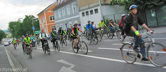 Grazer CityRadeln Foto Die Steigung der Fröhlichgasse geschafft