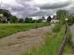 Hochwasser führender Schöckelbach