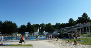 Hitze Sommer Schwimmbad