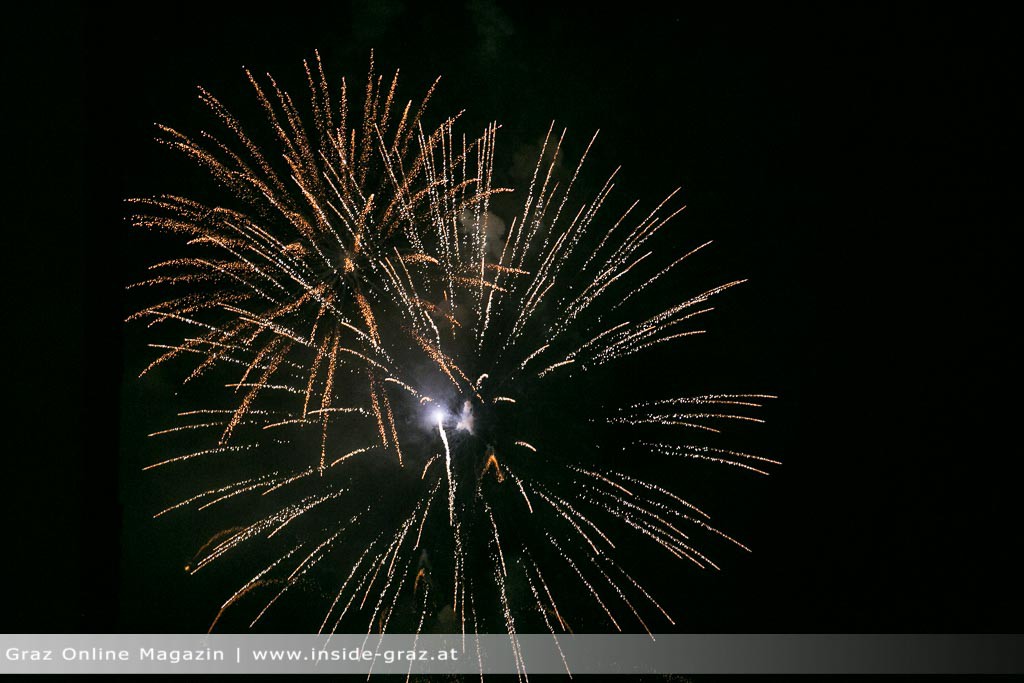 feuerwerk graz strassgang