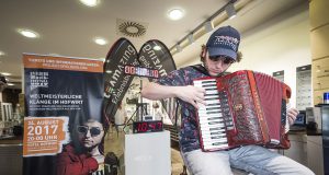 Weltrekord Dauerakkordeonspielen
