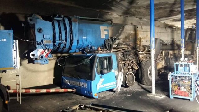 Abgebrannter Sondertransport im Gleinalmtunnel