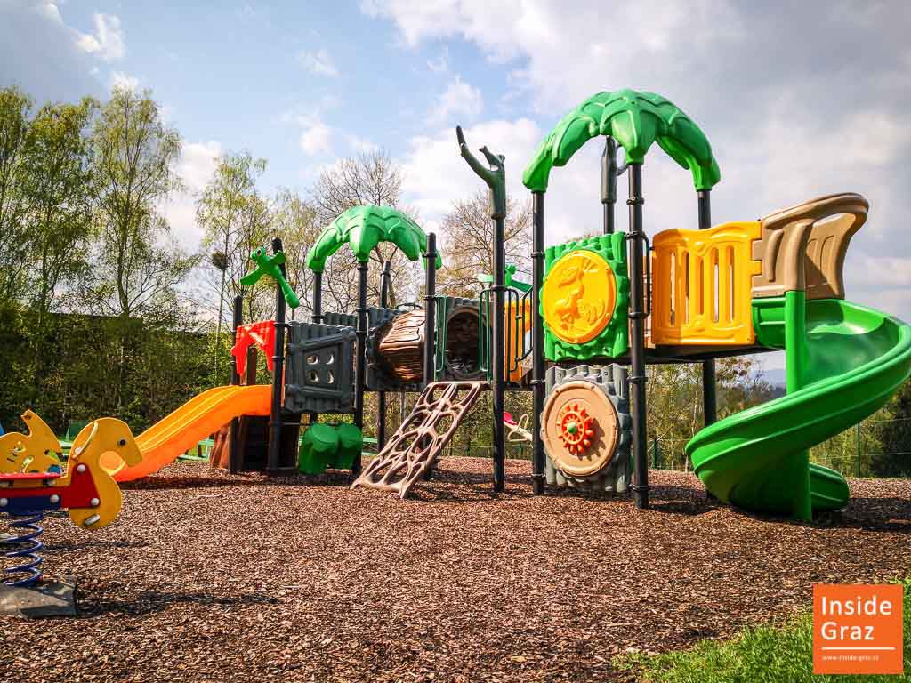 Landhaus Ruckerlberg Kinderspielplatz