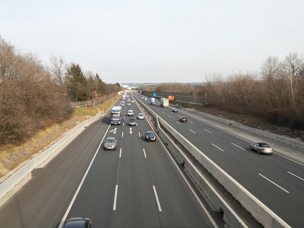 Autobahn Verkehr