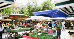 Einkaufen am Bauernmarkt in Graz