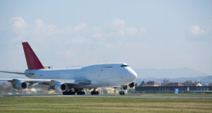 747 Jumbo-Jet Graz Flughafen