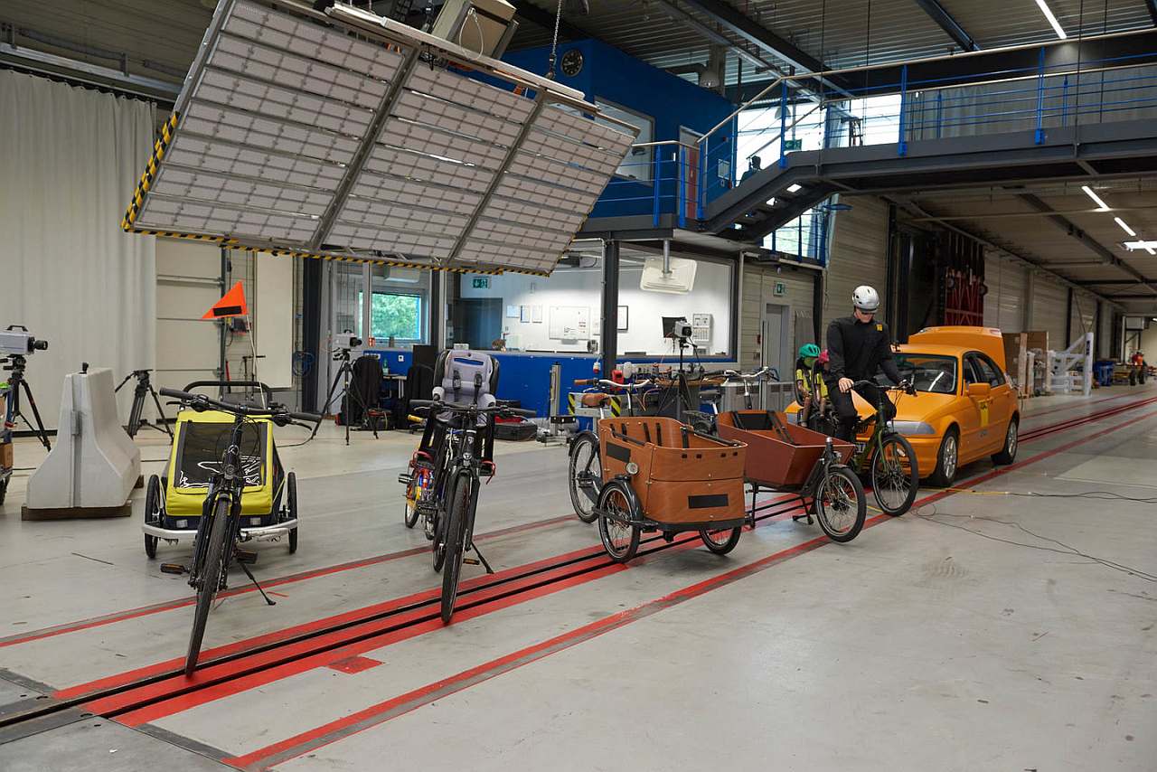 Kinder am Fahrrad mitnehmen 5 Systeme im Vergleich (+Video)