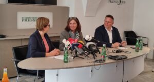 KPÖ Grüne SPÖ Pressekonferenz