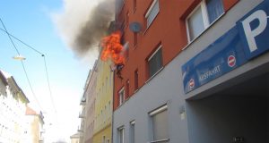 Feuer in einem Wohnhaus in Lend