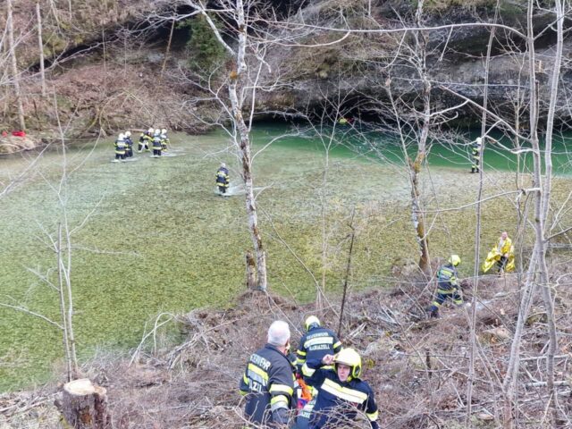 Frau Salza Feuerwehr