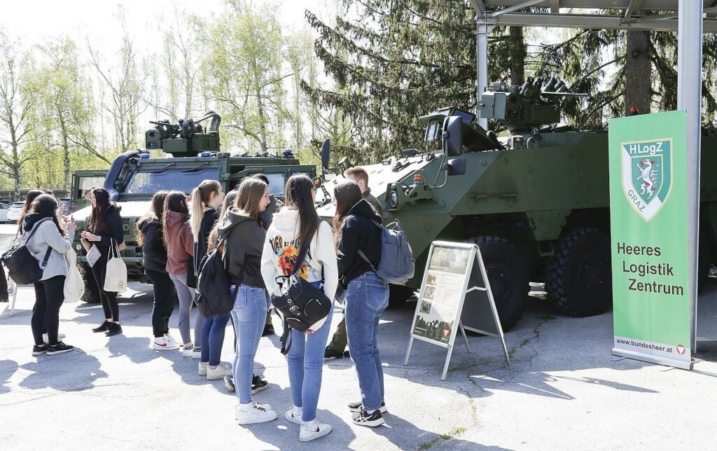 Girlsday im Heeres Logistik Zentrum