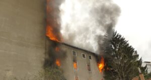 Rösselmühle in Graz brennt