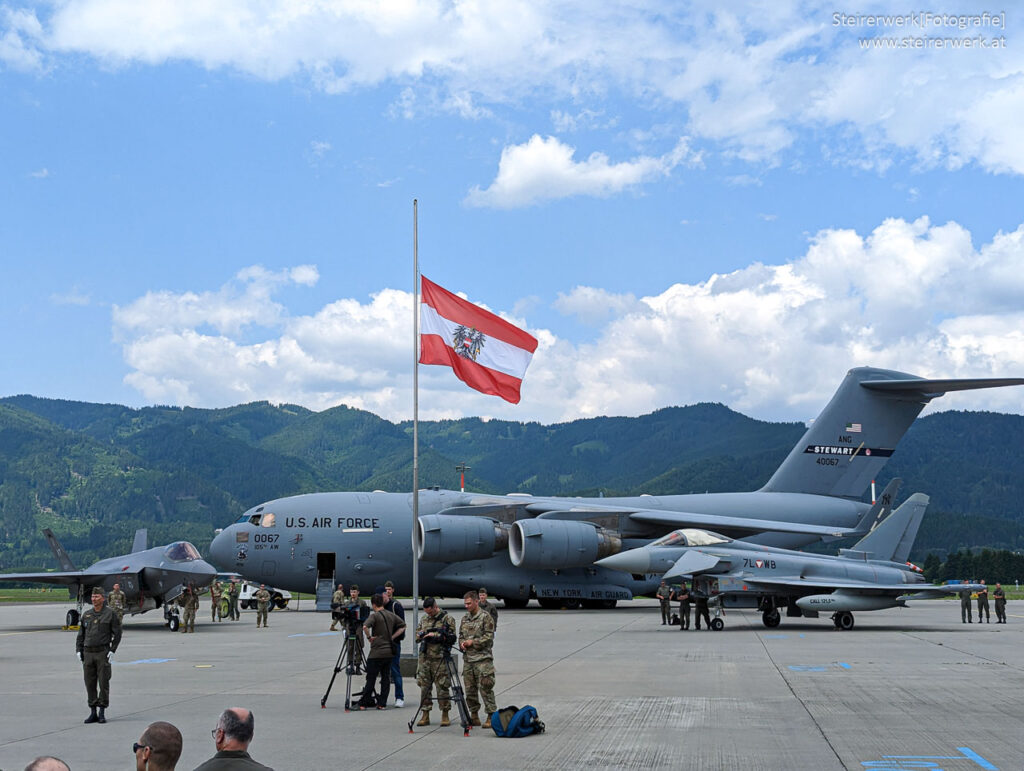 F35 C17 Eurofighter in Zeltweg