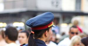Polizistin in der Stadt