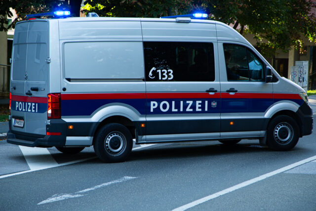 Polizeiauto Verkehrsabteilung