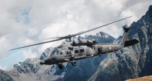 S70 Black Hawk im Gebirge