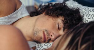 Schlafen im Bett