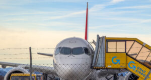 Airbus A220 am Airport Graz