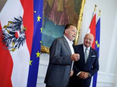 Schwarzenegger besucht Bundeskanzleramt