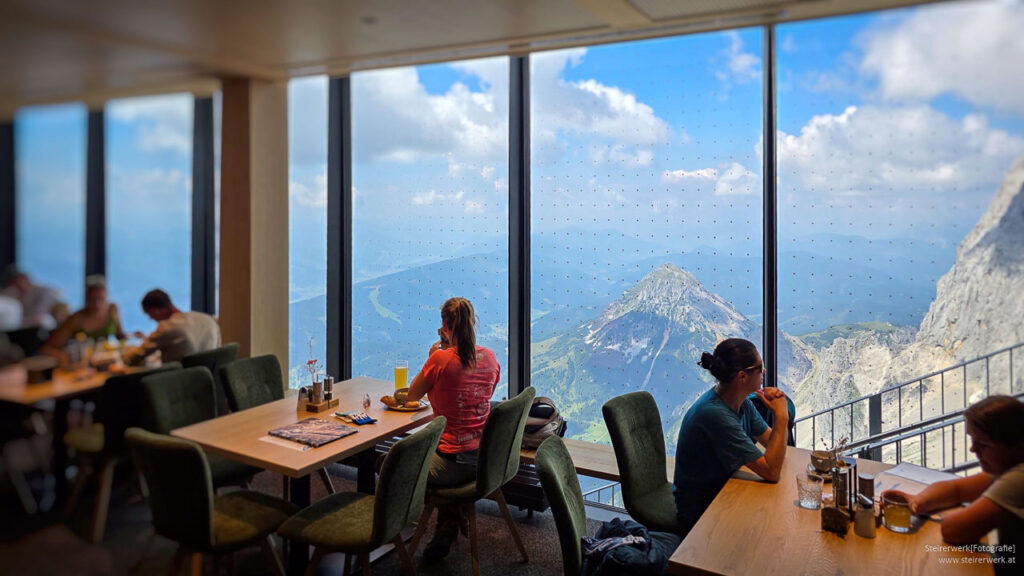 Dachstein Restaurant