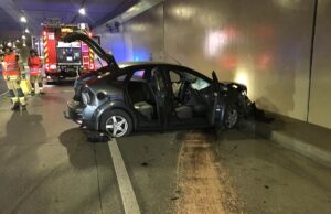 Verkehrsunfall im Südgürtel: Drei Personen verletzt Autounfall Südgürtel