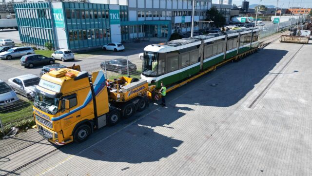 Flexity unterwegs nach Graz