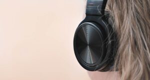 Musik mit Kopfhörer hören