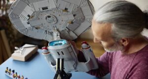 LEGO Star Trek Enterprise D zusammen bauen
