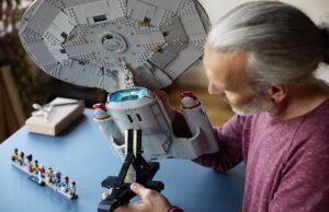 LEGO Star Trek Enterprise D zusammen bauen