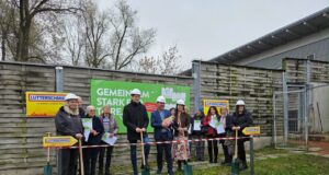 Spatenstich vom Hndebereich in der Arche Noah Graz