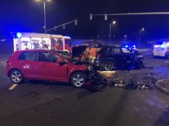 Schwerer Unfall am Liebenauer Gürtel: Vier Verletzte und Folgeunfälle Verkehrsunfall Liebenauer Gürtel