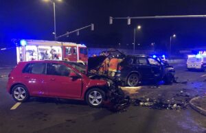 Schwerer Unfall am Liebenauer Gürtel: Vier Verletzte und Folgeunfälle Verkehrsunfall Liebenauer Gürtel