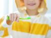 Kinderzahnpasta im Test 2026: Die billigsten sind die besten Kind Zähneputzen