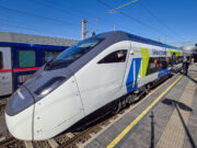 Westbahn startet auf der Südstrecke Wien – Graz – Klagenfurt – Villach Westbahn Zug Graz Hauptbahnhof