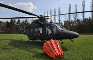Bundesheer unterstützt Waldbrand bei Rottenmann mit Hubschrauber Bambi Bucket AW169