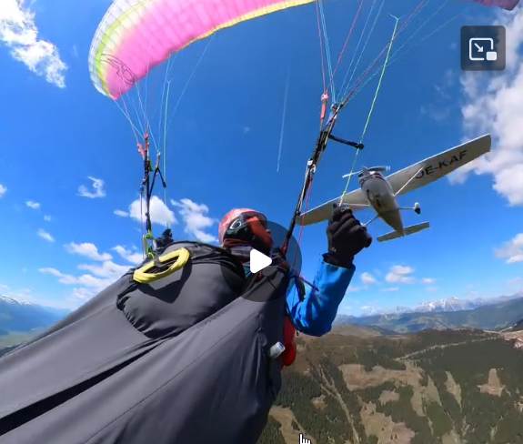 paragleiter-flugzeug-unfall