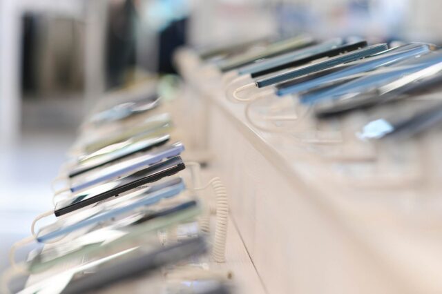 Smartphones im Geschäft Smartphones im Geschäft
