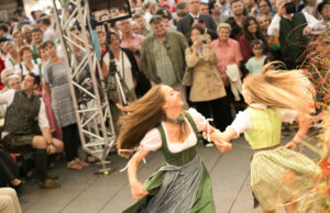 Was beim Aufsteirern anziehen? Tracht ist kein Muss Aufsteirern Kleidung