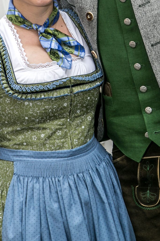 Aufsteirern Trachten Mann Frau
