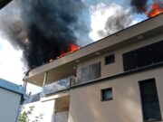 Weithin sichtbare Rauchwolke: Flachdach in Graz gerät in Brand Brand Flachdach Marburger Strasse