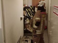 Wohnungsbrand in Graz: Frau stirbt trotz Wiederbelebungsversuchen Feuerwehr Zimmerbrand